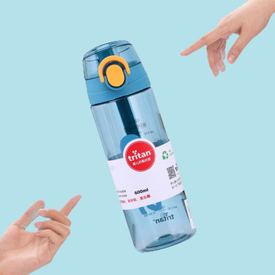 600 ml Tritan transparante waterfles Plastic sport drinkfles met deksel