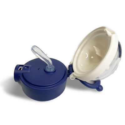Draagbare, milieuvriendelijke, BPA-vrije, heldere, drinkbare plastic beerwaterfles met stro voor kinderen