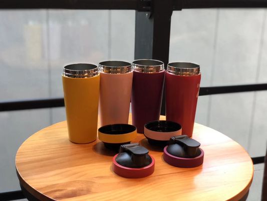 Custom LOGO 700ml roestvrijstalen fitness shaker fles voor gemakkelijk buiten en reizen