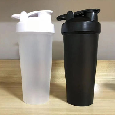 700 ml Tritan Plastic Shaker Cup met roestvrij bal en handvat Custom Logo Printing