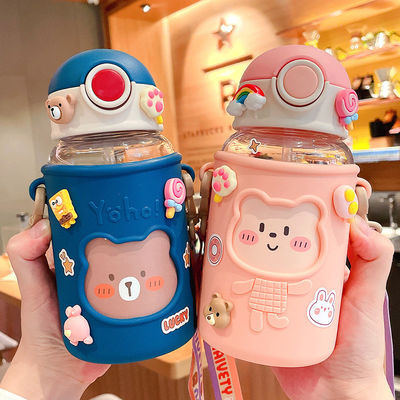 620 ml Draagbare 3D-sticker Plastic waterfles schattig berenontwerp voor kinderen en studenten