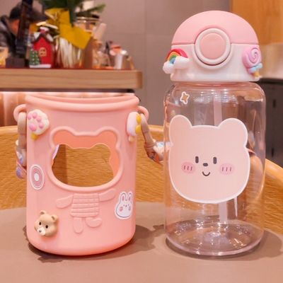 Draagbare 620 ml 3D-sticker plastic waterfles schattig beerfles voor kinderen en studenten