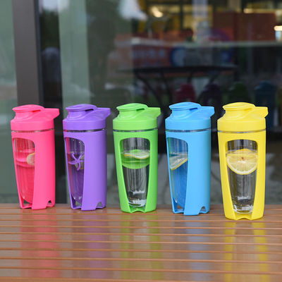 Draagbare Shake Cup met Custom Logo Gezondheid Fitness Fruit Kleur Plastic Salad Shaker