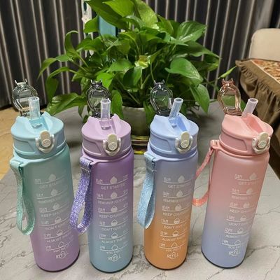 Milieuvriendelijk BPA-vrij Gradiaal Kleur Motiverend Gym Fitness Sport Tritan Waterfles Set