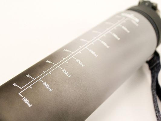 Gepersonaliseerd logo Acceptabel 550ml Ins Space Cup Waterfles voor buitenactiviteiten binnen