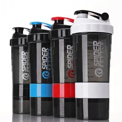 Gepersonaliseerde drie lagen shaker fles met deksel voor fitness fitness sport buiten