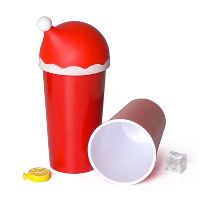Mugs Drinkware Type Kerstcadeau 20oz Tumbler Mug met Santa Hat deksel en stro