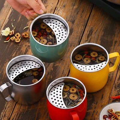 Roestvrij staal Halve Maan Filter Fruit Tea Cup Draagbare mok met meerdere kleuren