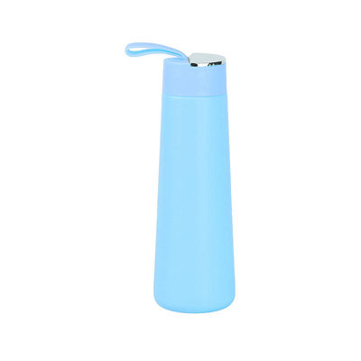 Dubbelwand Sport waterfles met aangepast logo en makkelijk schoonmaakbaar gemaakt van roestvrij staal