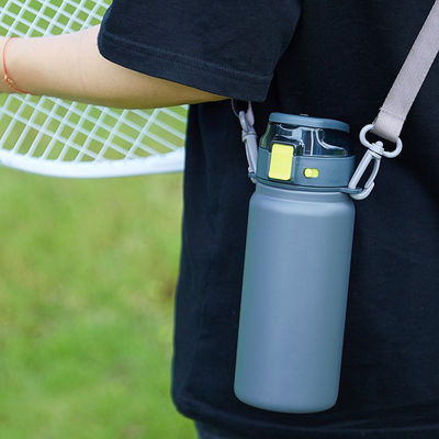 Alle toepasselijke personen Vacuümflask Poederbedekte OEM Geïsoleerde waterfles voor sporten