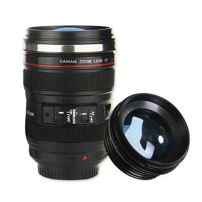 Geïsoleerde Tumbler 24-105 Camera Lens Koffiekop met een capaciteit van 401-500 ml en logo print