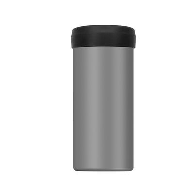 Alle geschikte mensen kunnen genieten van onze 750 ml roestvrijstalen fles voor warme en koude dranken