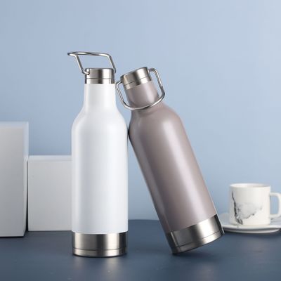 304/201 roestvrij staal Geïsoleerde fles 500 ml Modern ontwerp Dubbelwand Vacuüm Thermisch