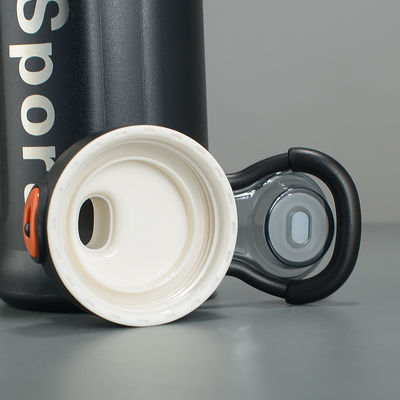 850 ml Sports Design Vacuum Geïsoleerde roestvrijstalen thermische mok met handvat en stro