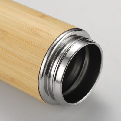 Metalen type roestvrij staal op maat gemaakt bamboe houten thermosfles met houten deksel