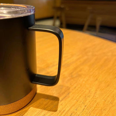 Hedendaagse 16oz rechte roestvrijstalen koffiebak met kurkonder en handvat